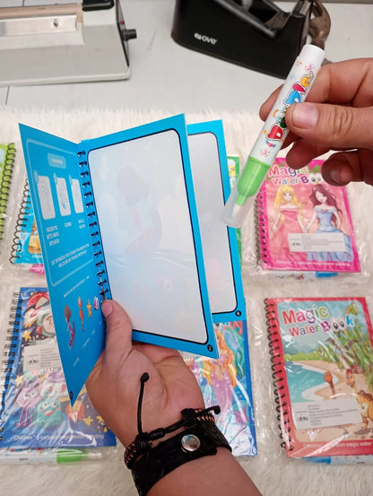 Libros Mágicos para Colorear con Agua Reutilizables: Set Educativo Anti-Manchas con Cartón Grueso y Bolígrafo Ergonómico para Niños de 2 a 5 Años